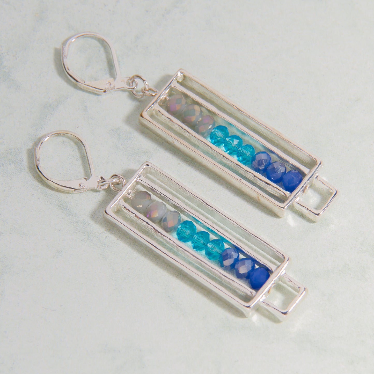 E2235-SL 1.5" Faceted Beaded Dangle Earring