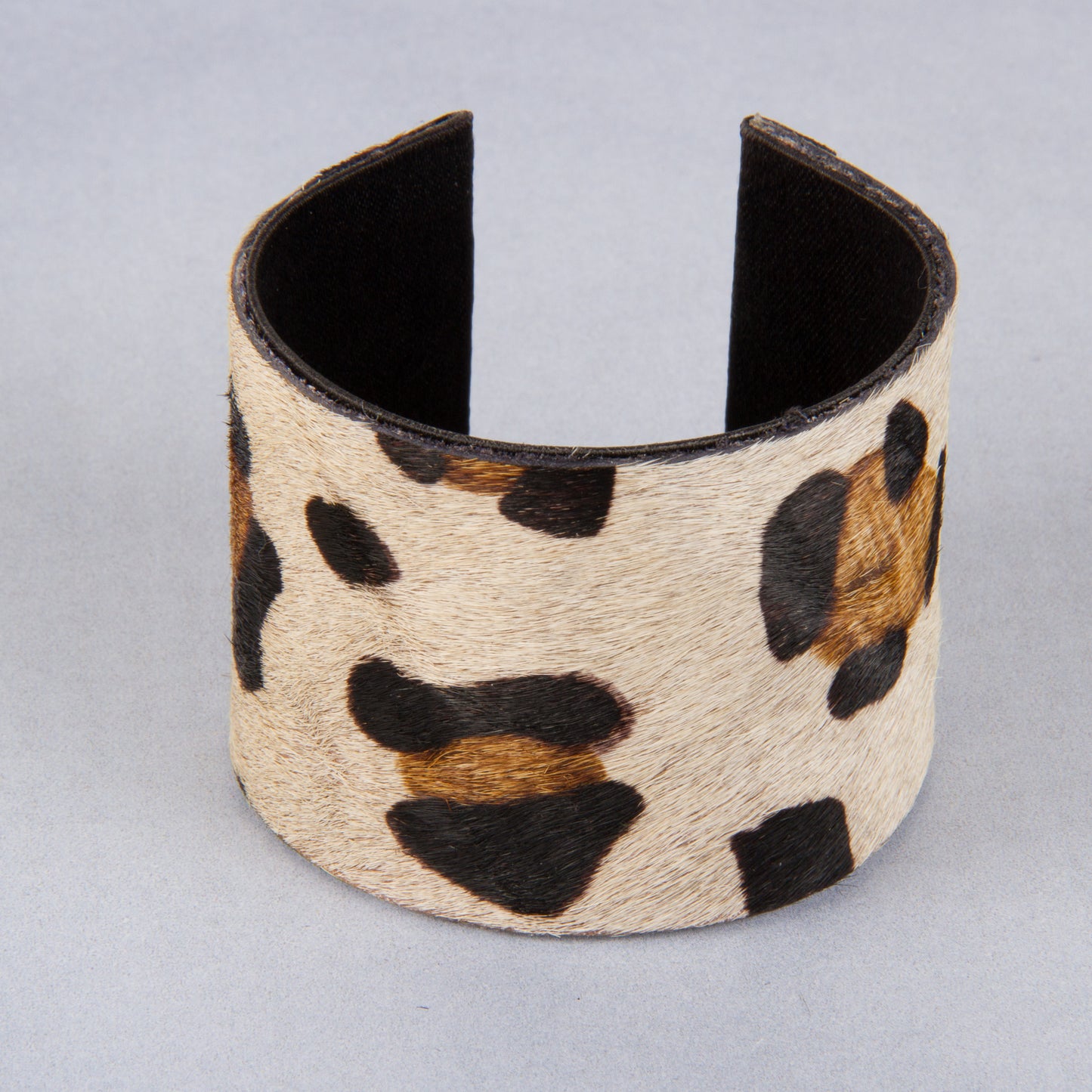 B1220-WH Faux Animal Hair Cuff Bracelet