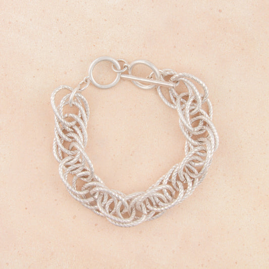 B1388 Chunky Chain with Intertwined Links Bracelet