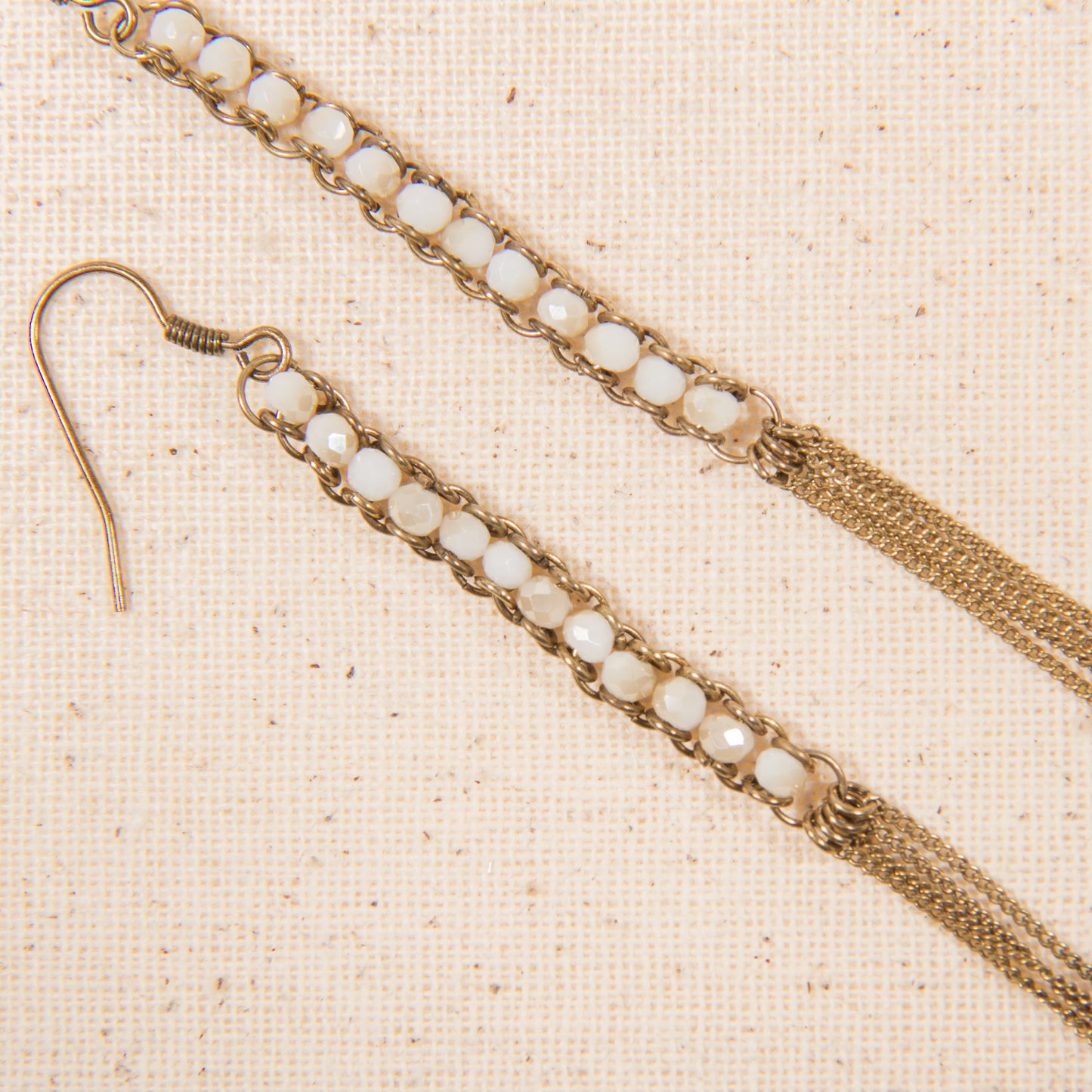 E2278 5" Beads & Chains Dangle Earring