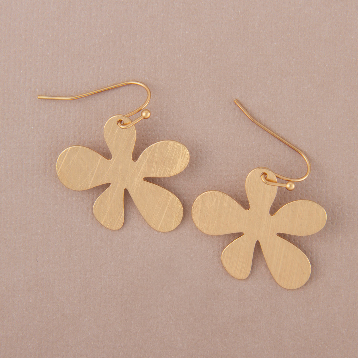 E2324 Worn Etched Flower Dangle Earring
