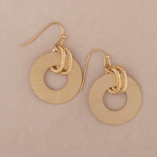 E2408 1.5" Brass Circle & Link Dangle Earring