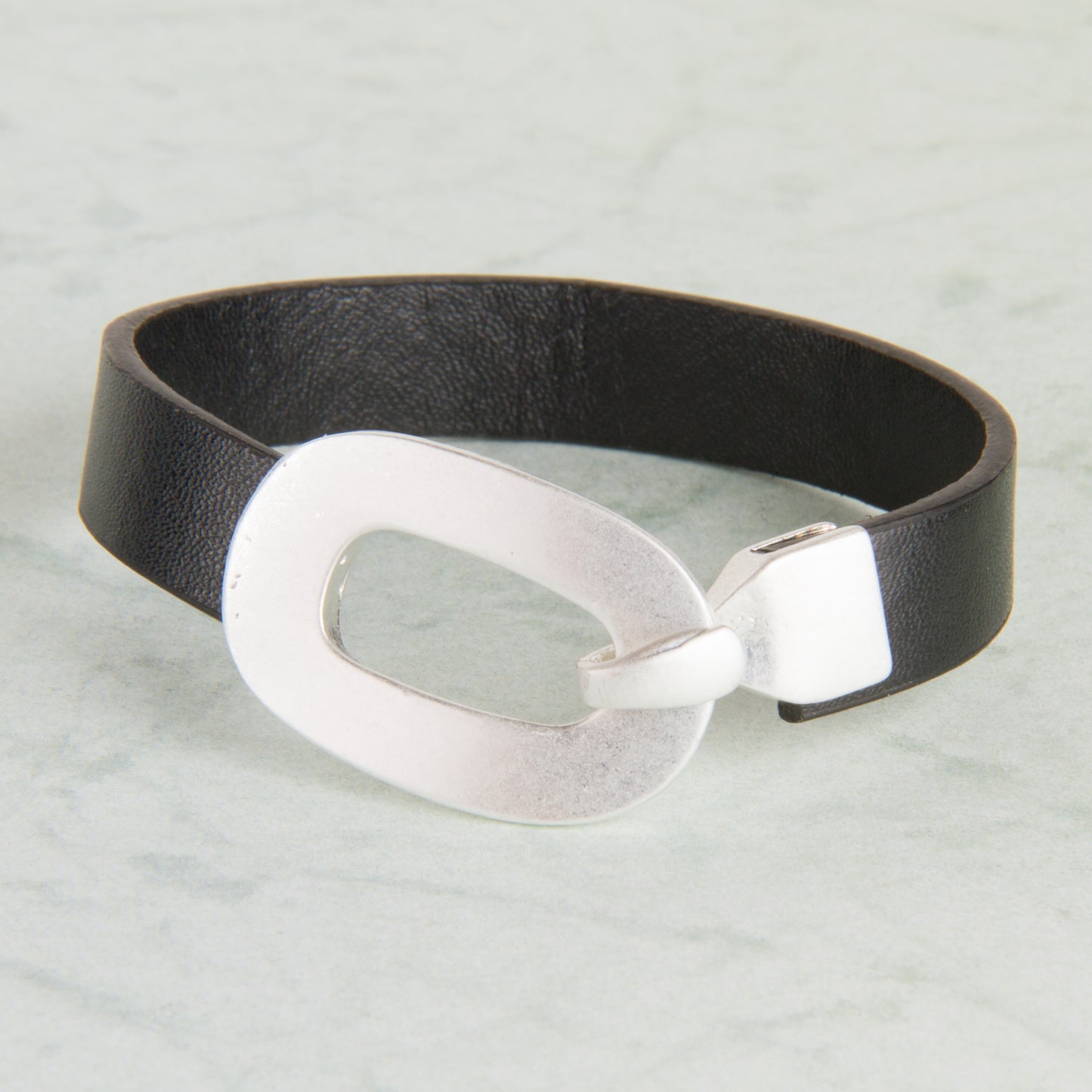 B1219-SL Leather "Buckle" Bracelet