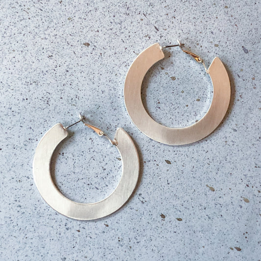 E2078-SL Matte Silver Hoop