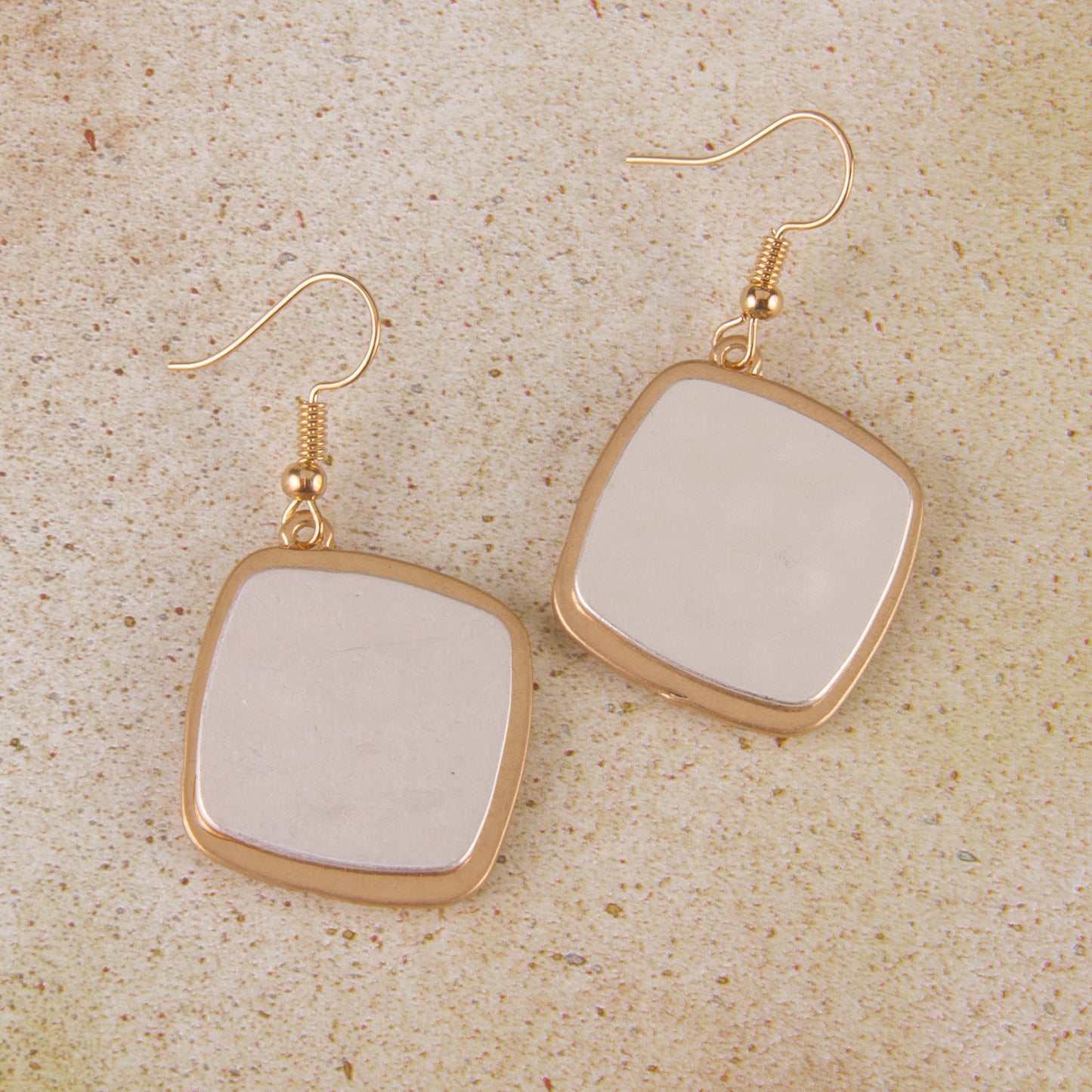 E2093 Two Tone Hammered Drop Earrings
