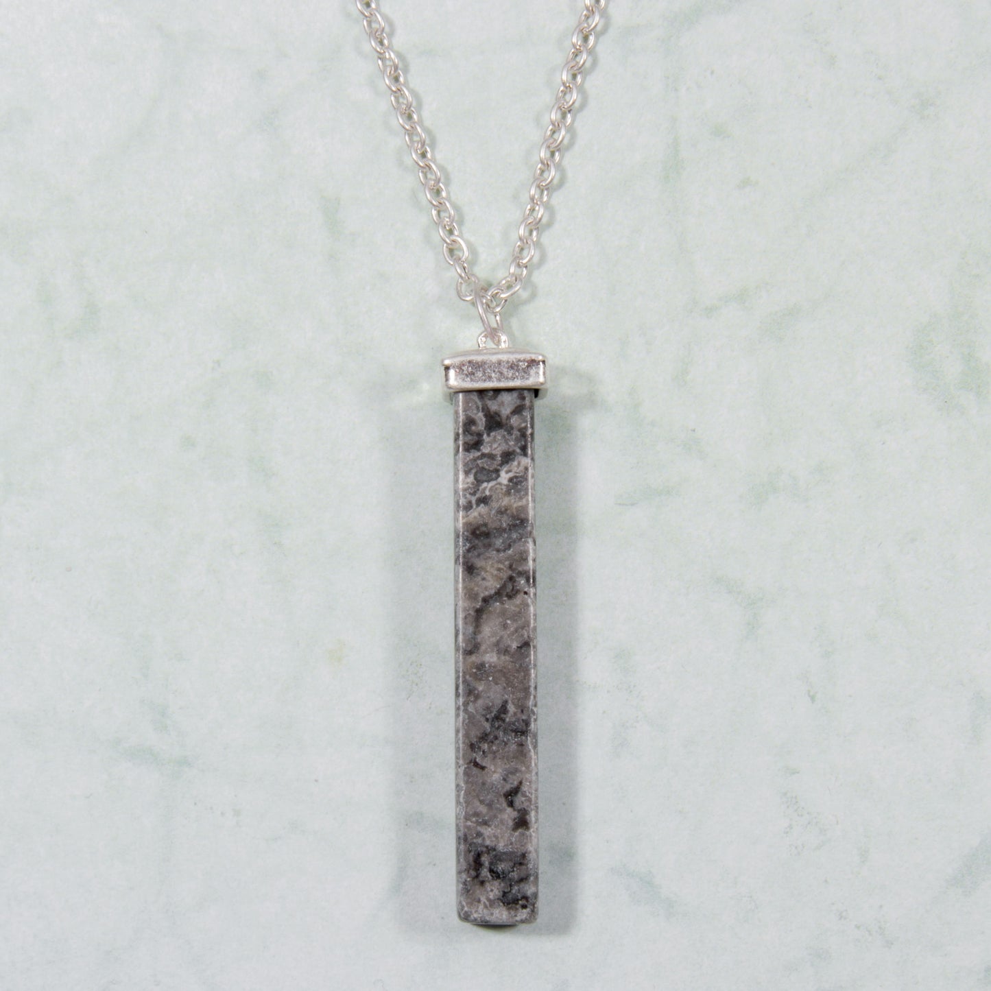N3202-BK 30" Stone Bar Pendant Necklace