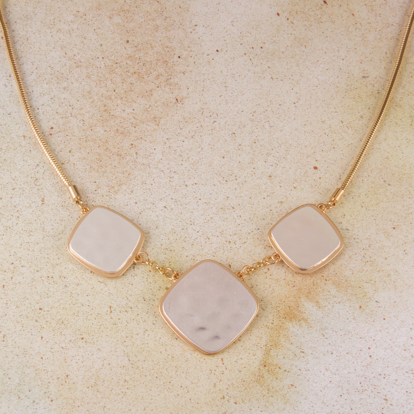 N3274 18" Two Tone Hammered Necklace