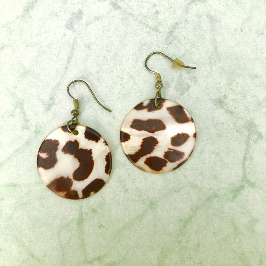 E2187-BR Shell Disk Earring, Brown/White Animal Print